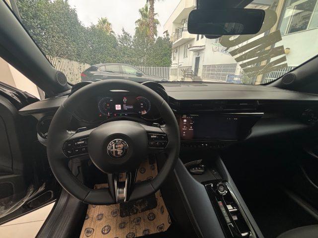 ALFA ROMEO Junior 1.2 145 CV Hybrid eDCT6 km0 da ?319,00 mensili
