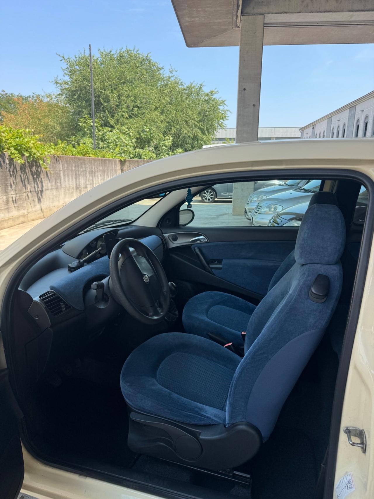 Lancia Ypsilon 1.2