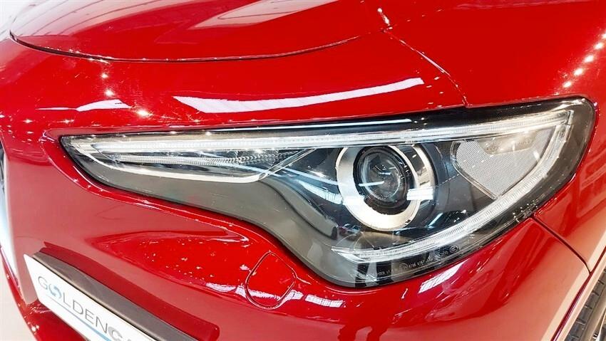 Alfa Romeo Stelvio 2.9 Bi-Turbo V6 510 CV AT8 Quadrifoglio