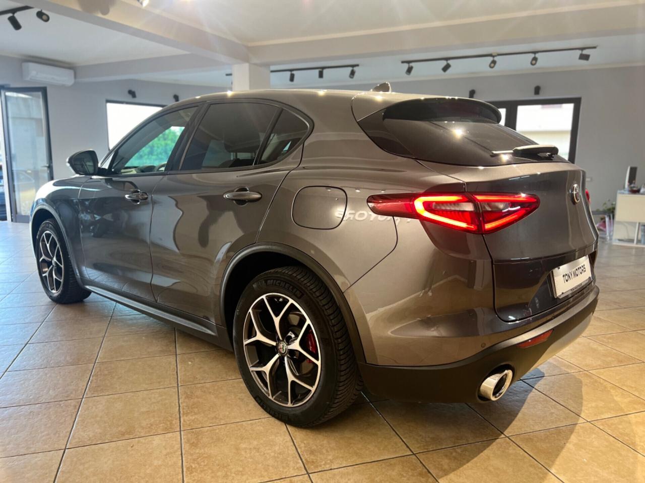 Alfa Romeo Stelvio 2.2 Turbodiesel 210 CV AT8 Q4 Executive