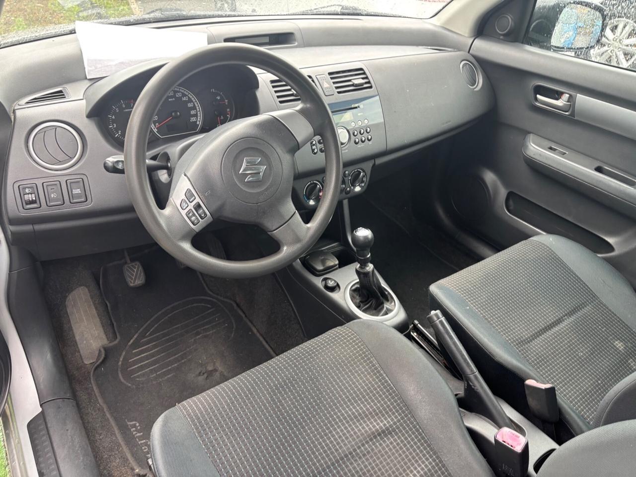 Suzuki Swift 1.3 5p. GL