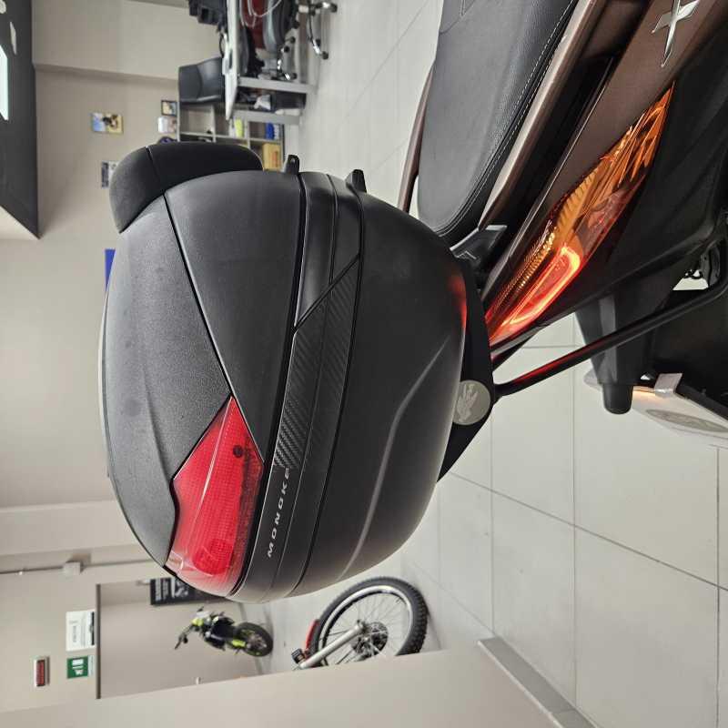 Yamaha X-Max 300 ABS - 2018