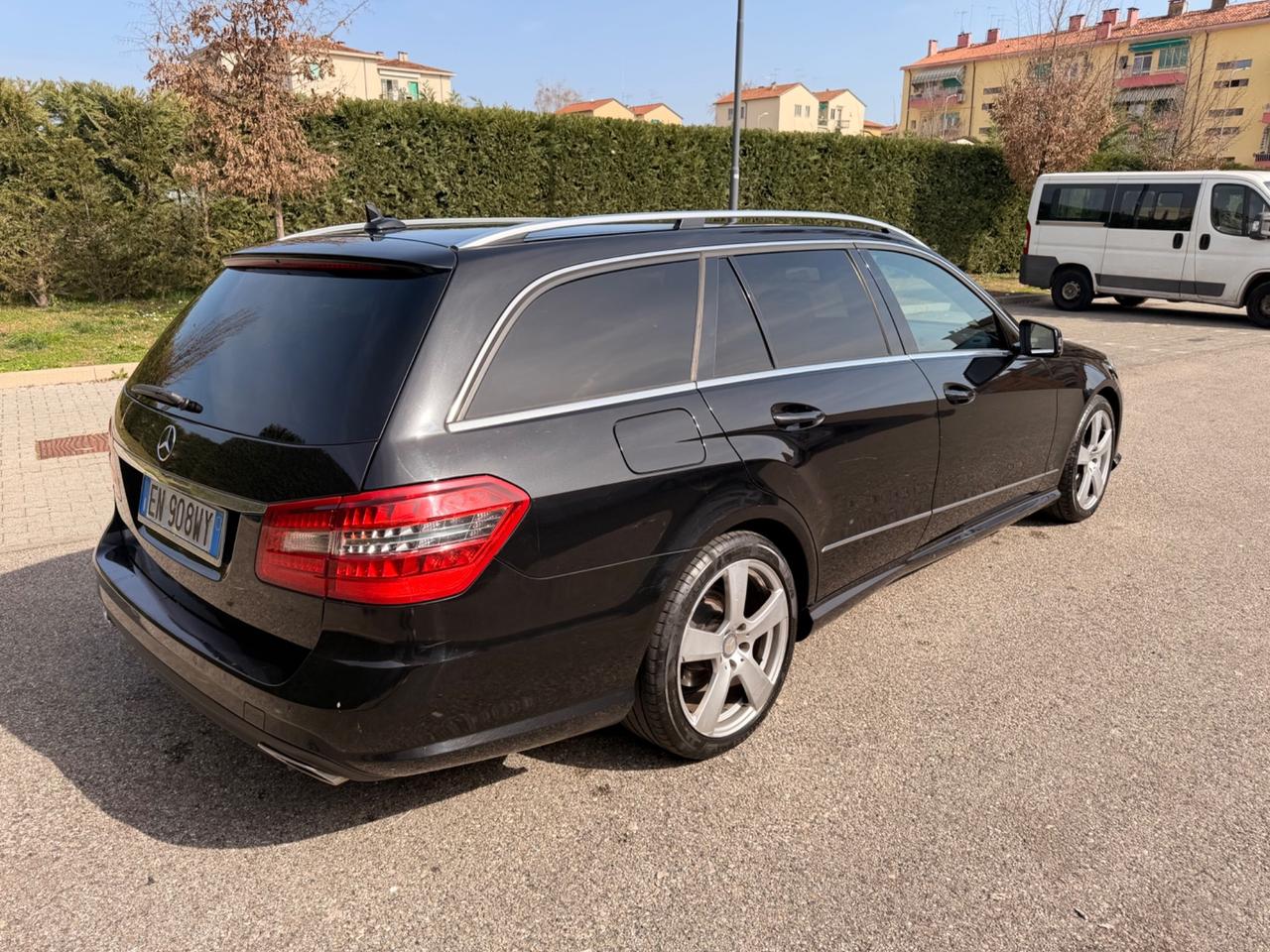 Mercedes-benz E 220 CDI S.W. BlueEFFICIENCY Avantgarde