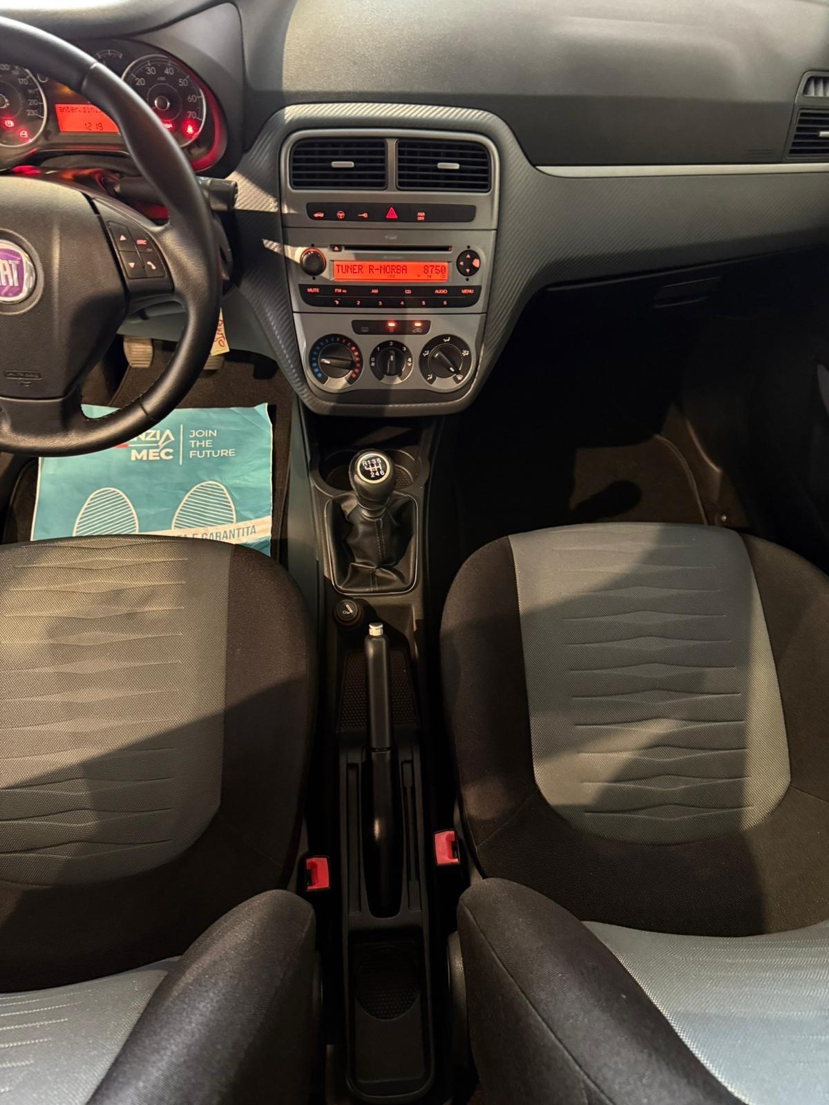 Fiat Grande Punto 1.3 MJT 75 CV -NEOPATENTATI