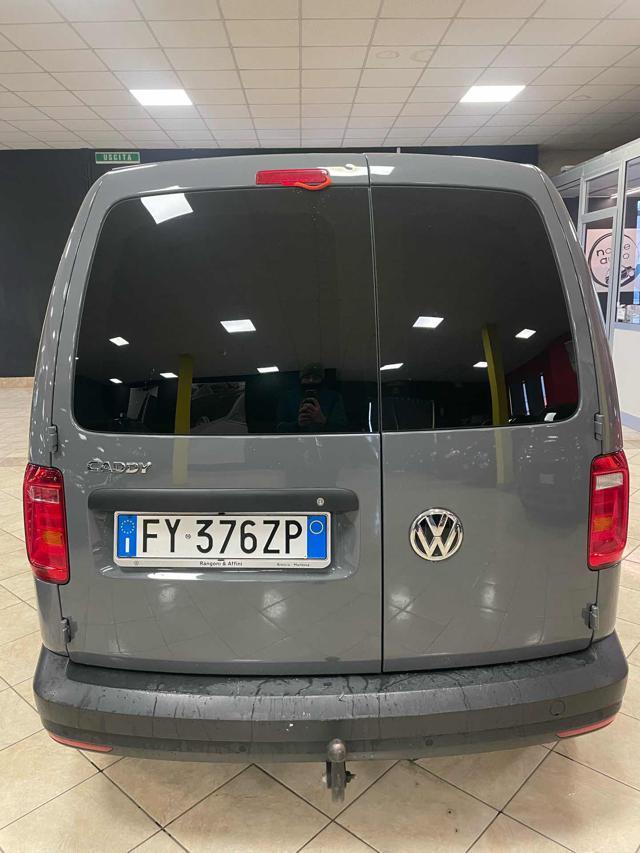 VOLKSWAGEN Caddy 2.0 TDI 102 CV DSG Furgone E6/GANCIO TRAINO