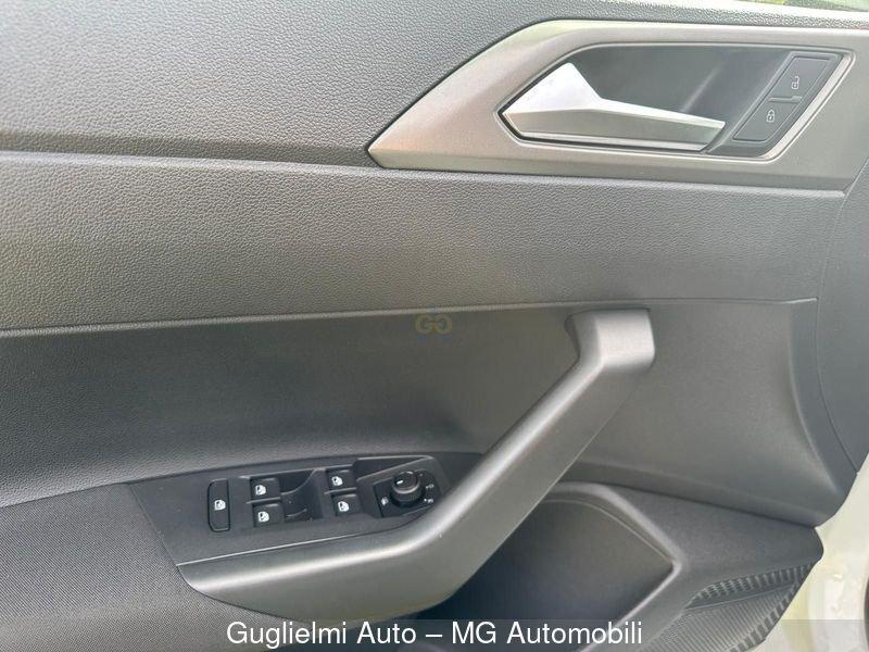 Volkswagen Polo 1.0 TSI R-Line 95cv Ok Neopatentati