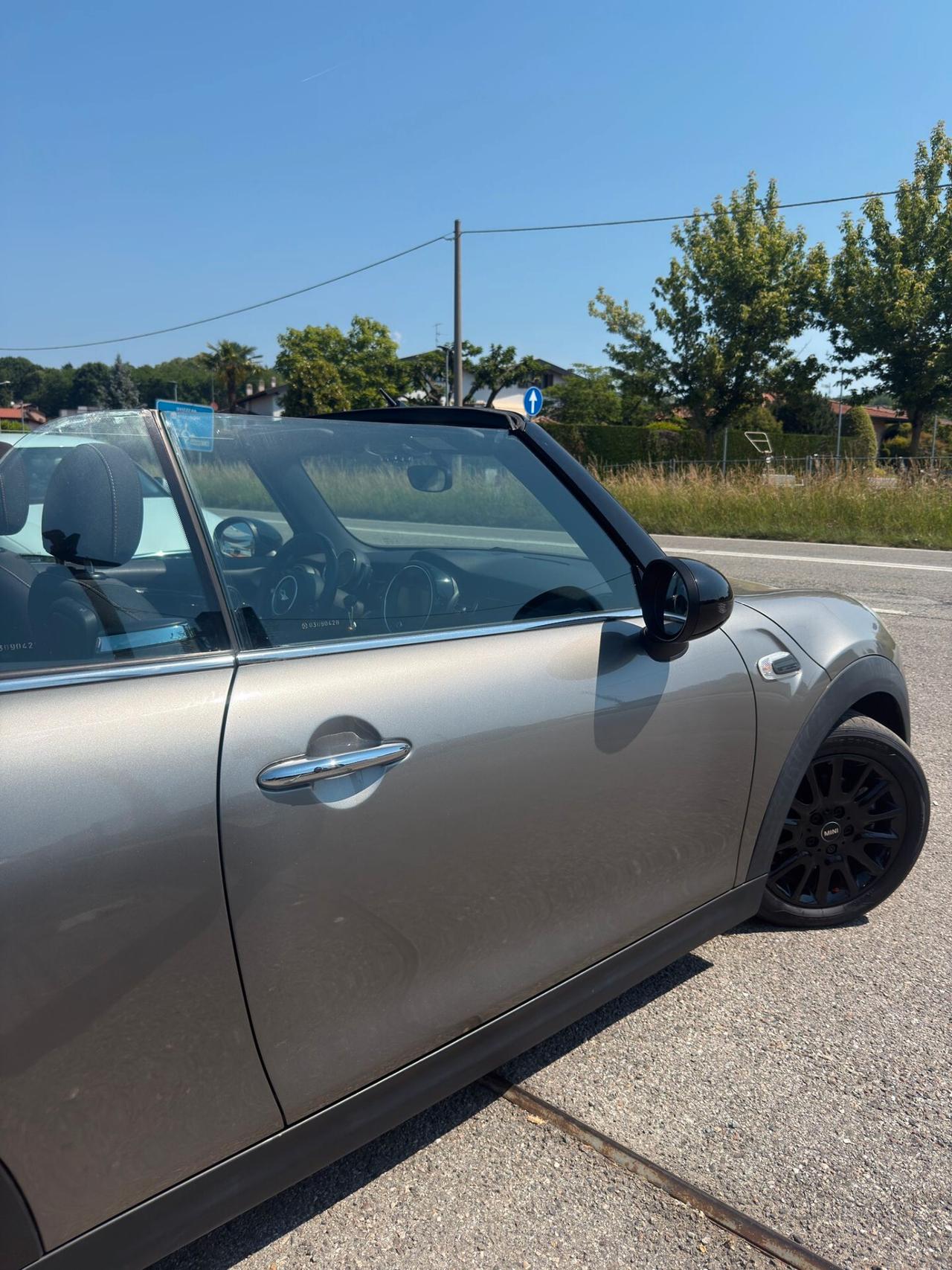 Mini 1.5 Cooper D Hype Cabrio