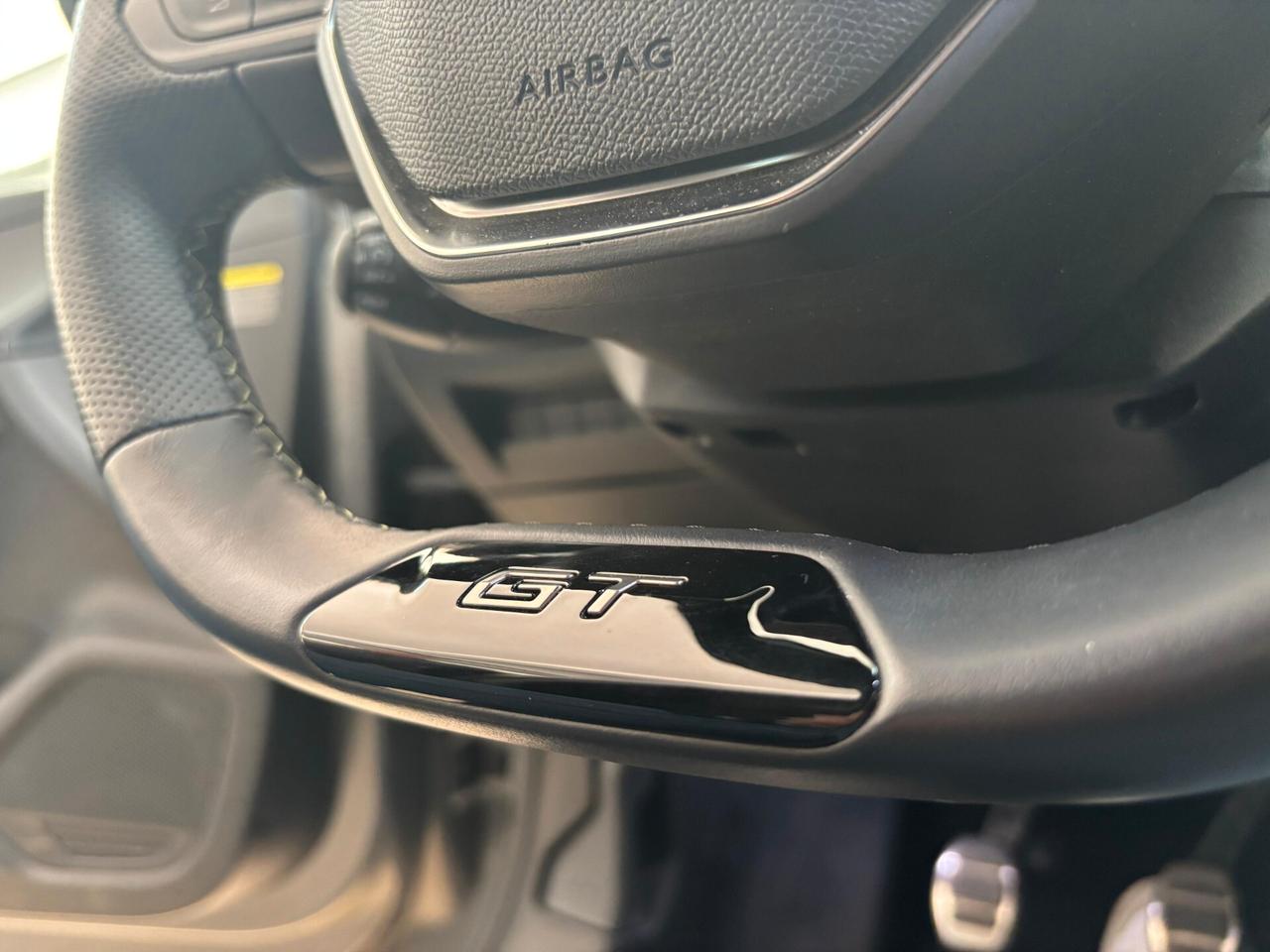 Peugeot 208 1.2 100CV 5 porte GT Plus