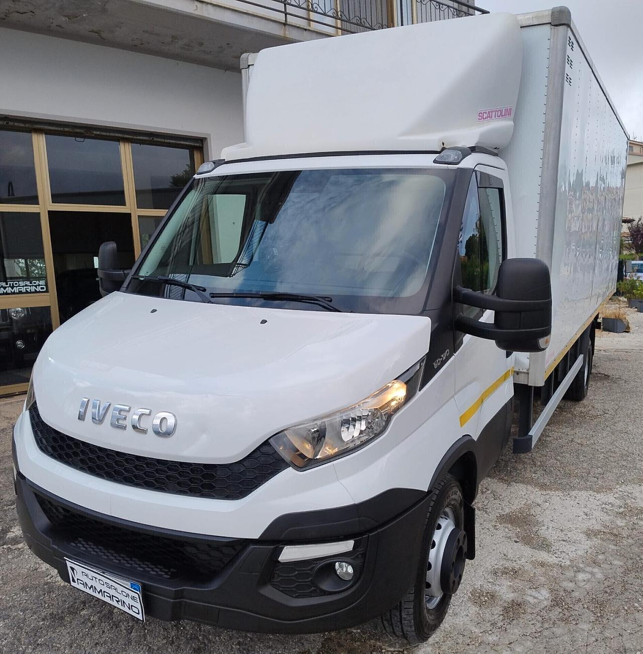 Iveco Daily 60C17 Passo 4750 con Pedana - 2016