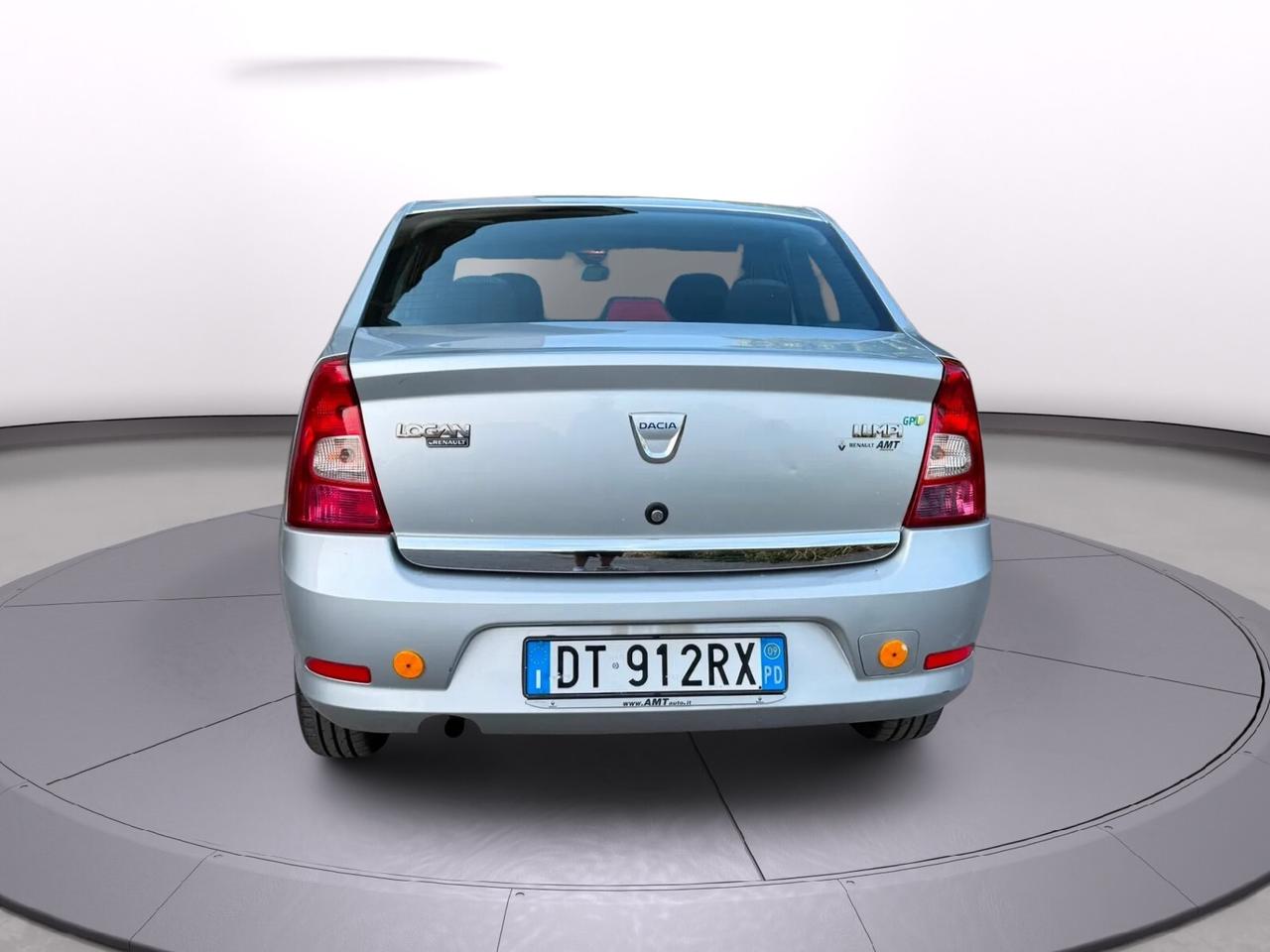 Dacia Logan 1.4 benzina gpl anno 2010 neo