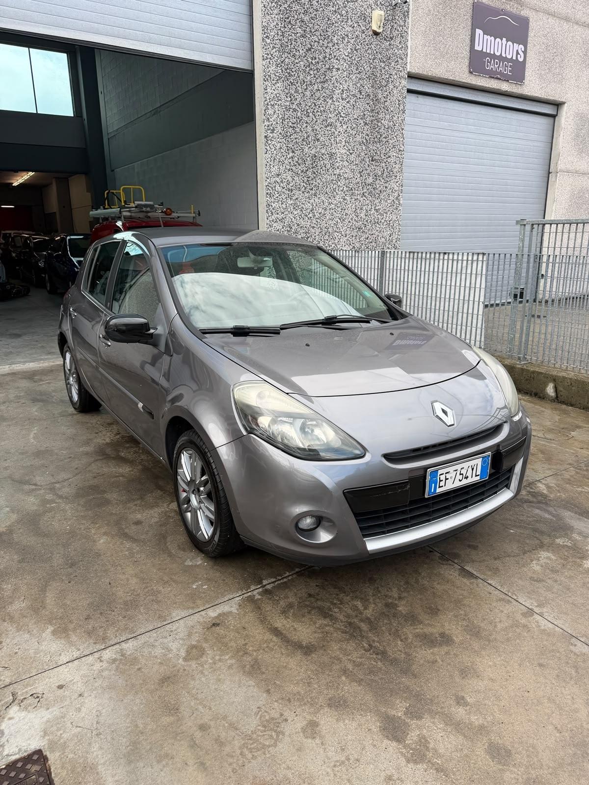 Renault Clio 1.2 16V 5 porte Luxe