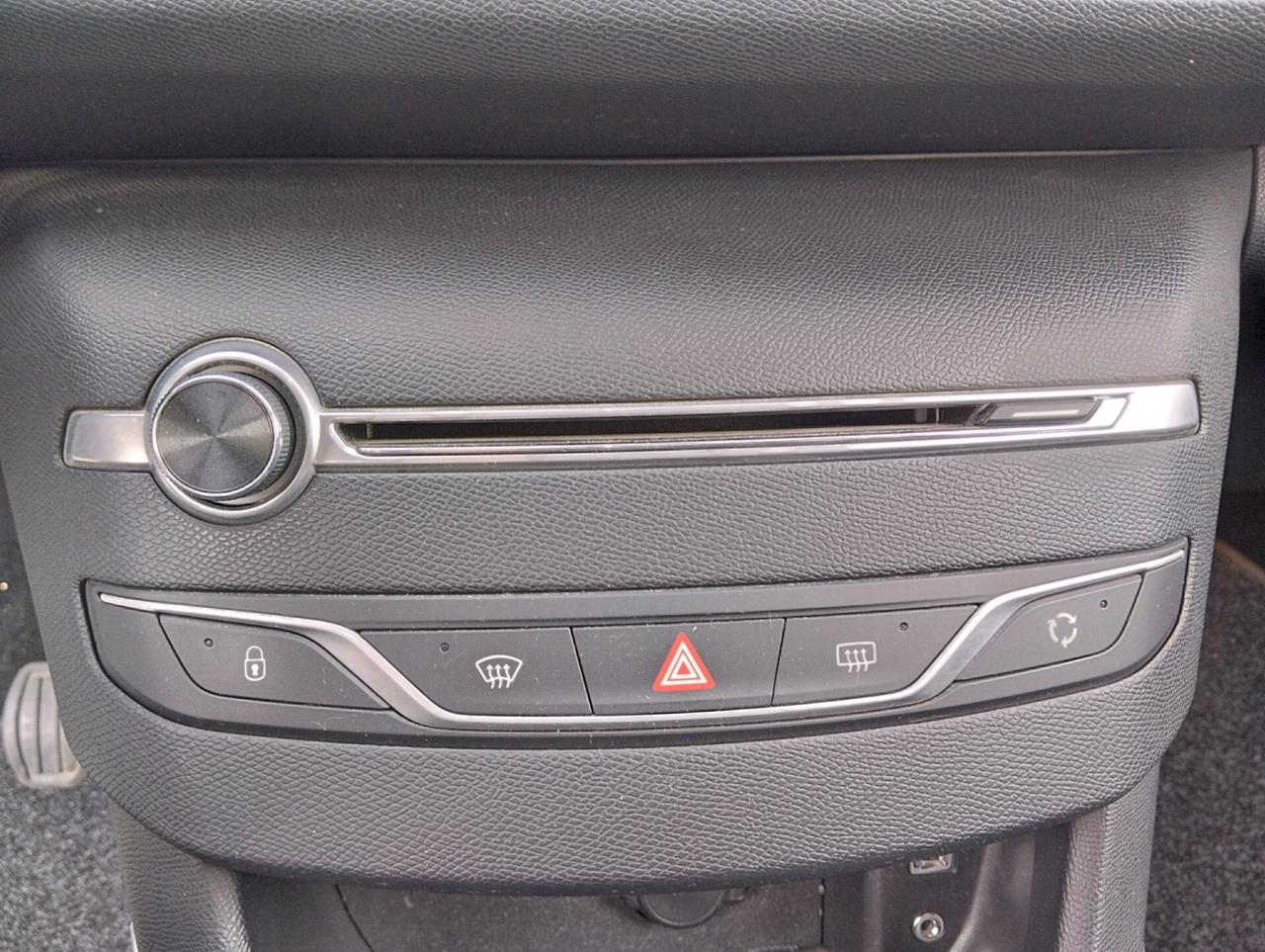 Peugeot 308 BlueHDi 120 S&S Allure