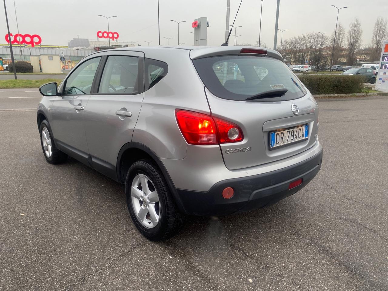 Nissan Qashqai 2.0 dCi DPF 4WD Tekna