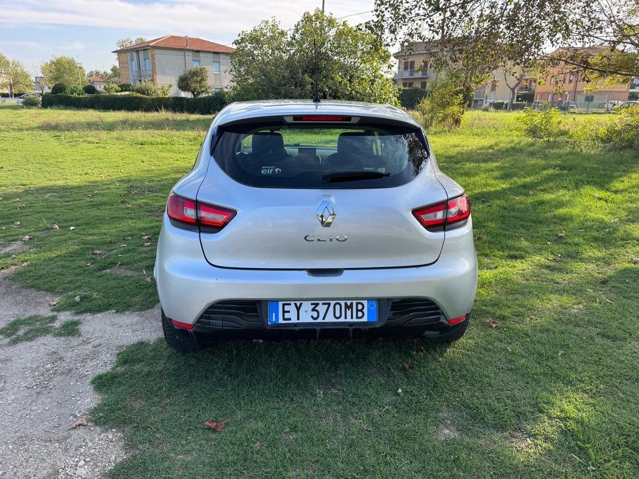 Renault Clio 1.5 dCi 8V 75CV 5 porte Costume National