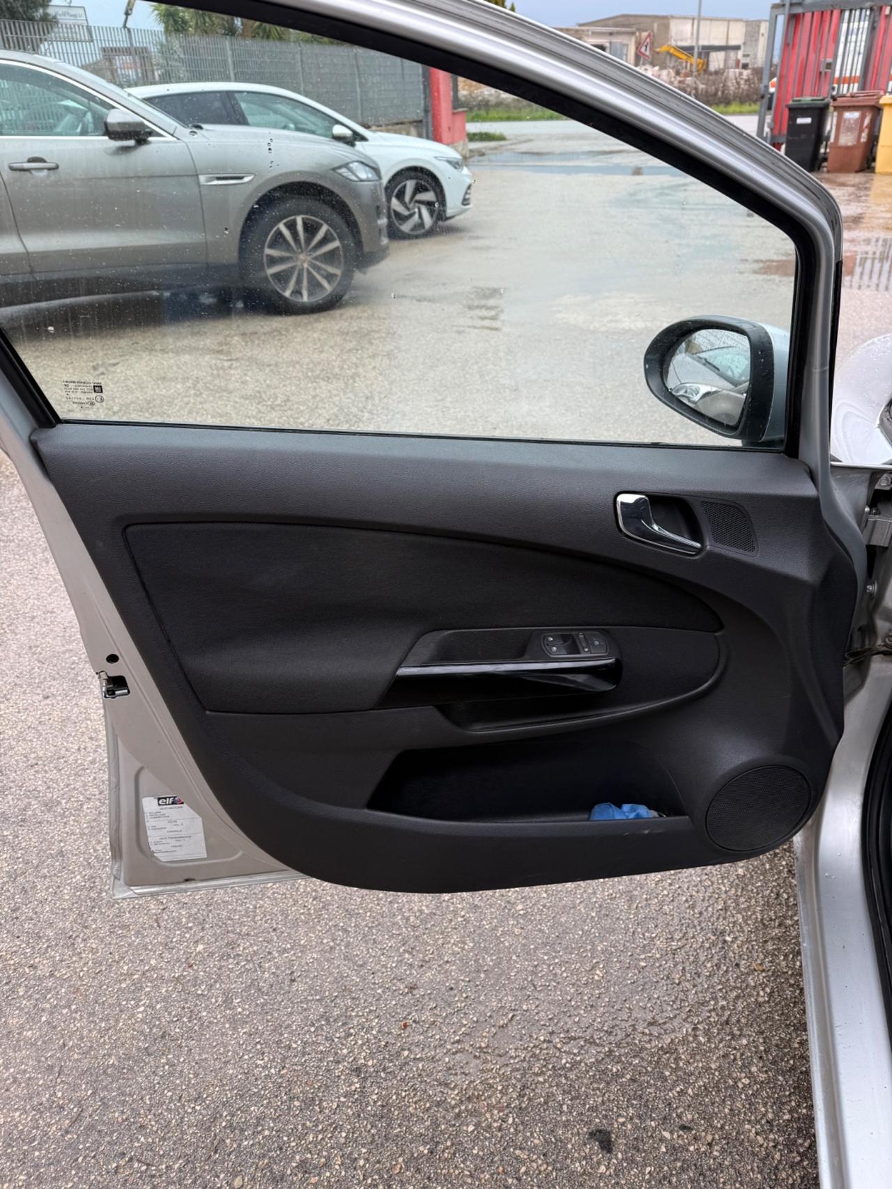 Opel Corsa 1.2 5 porte TECH Enjoy GPL CASA MADRE