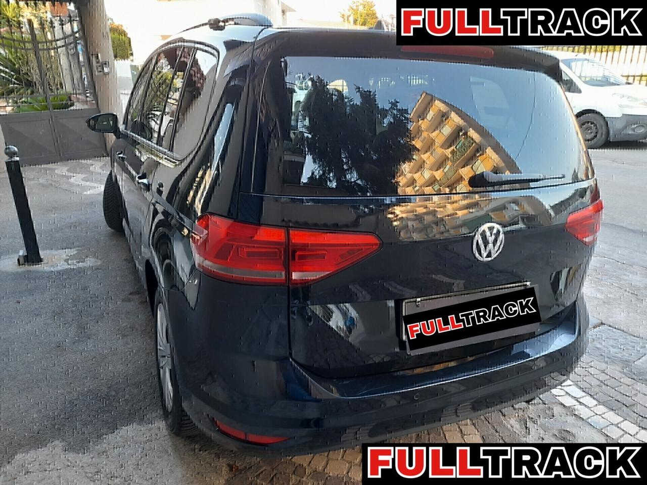 Volkswagen Touran 7 POSTI 2.0 115cv AUTOMATICO