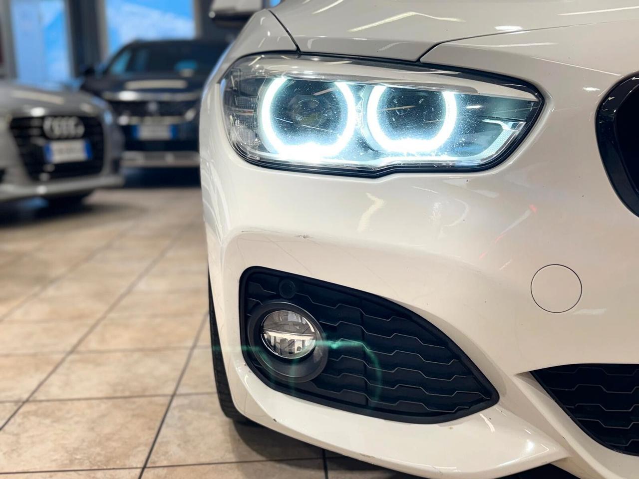 Bmw 118d 5p. Msport BLACK NIGHT