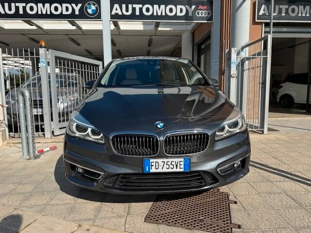 Bmw 2er Active Tourer 216d Luxury Pelle-Led-Navi-C.Autom.