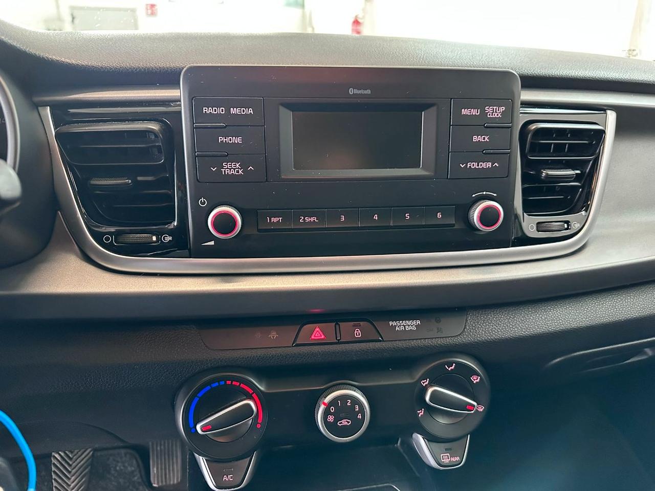Kia Rio 5 Porte Rio 1.4 crdi Active 77cv