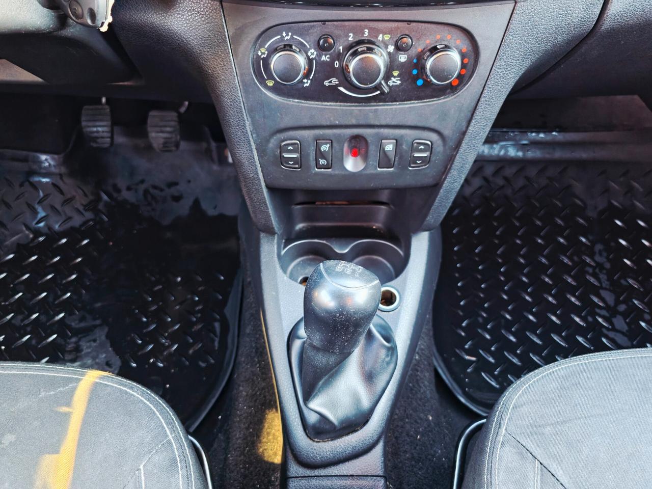 Dacia Dokker 1.5 dCi 8V 90CV Lauréate 2013-E5B Manuale NEO