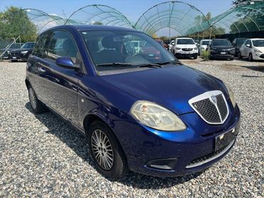 Lancia Ypsilon 1.2 Argento