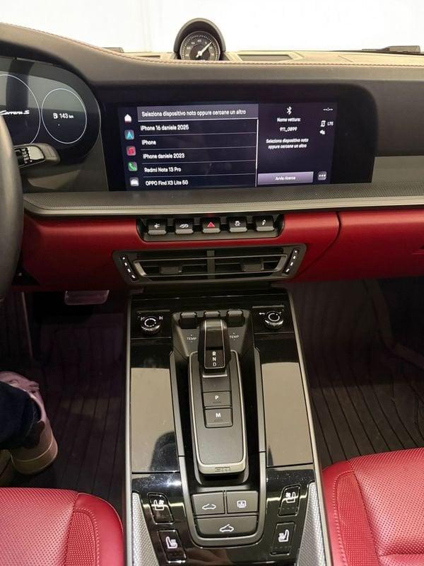 Porsche 911 CARRERA S