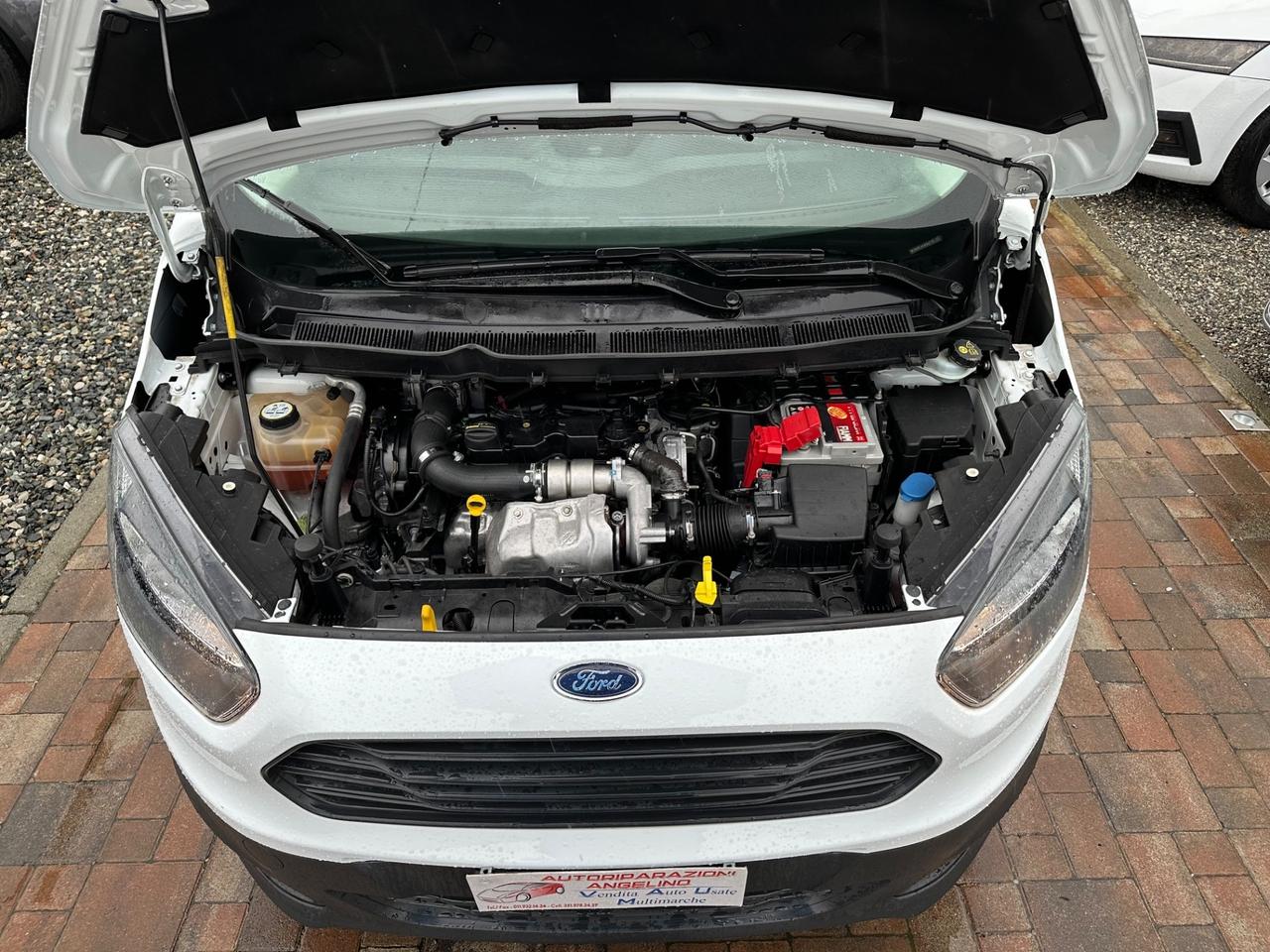 Ford Transit courier