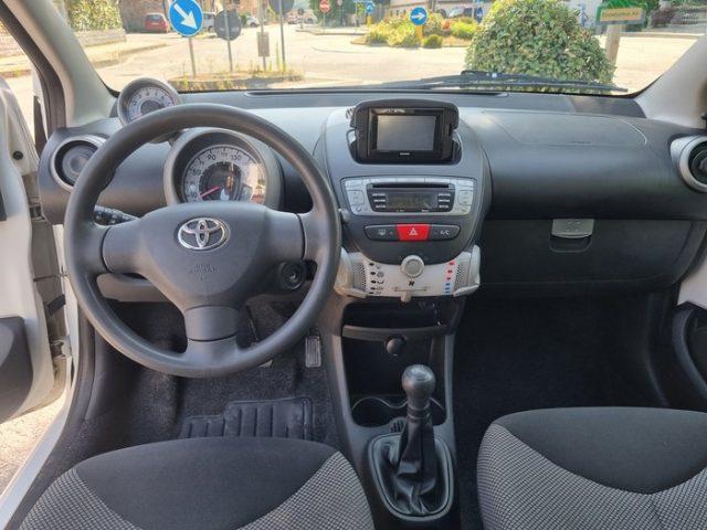 TOYOTA Aygo 1.0 12V VVT-i 5 porte Lounge Connect