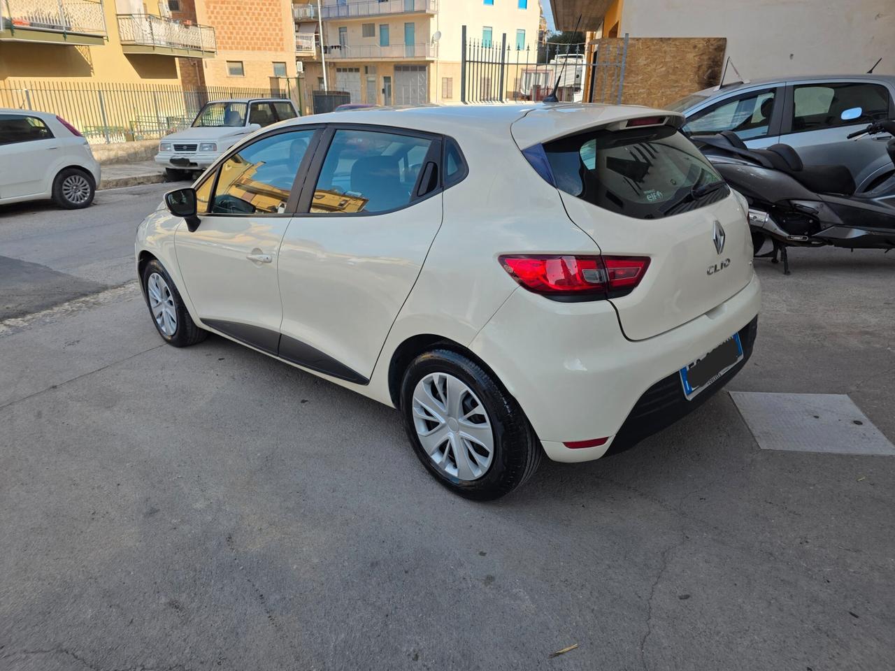 Renault Clio dCi 8V 75CV Start&Stop 5 porte Energy Life
