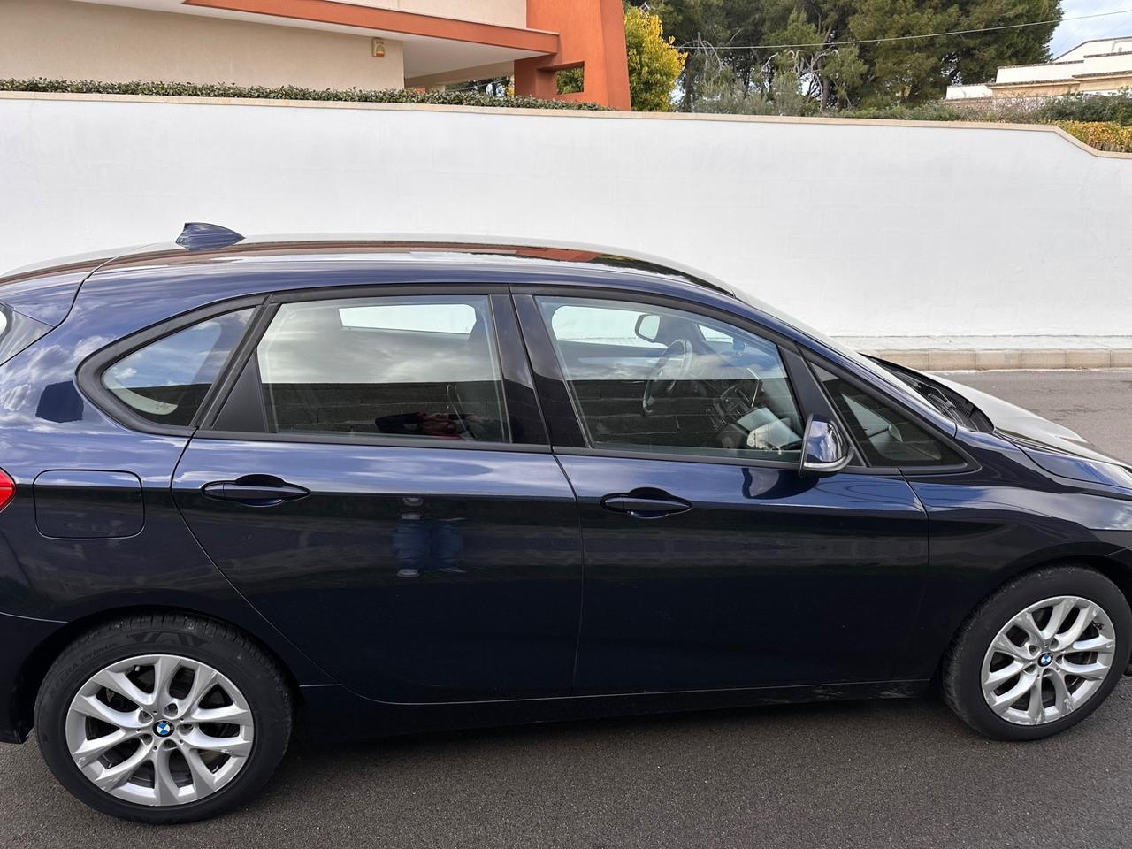 Bmw 216 220d Active Tourer Luxury