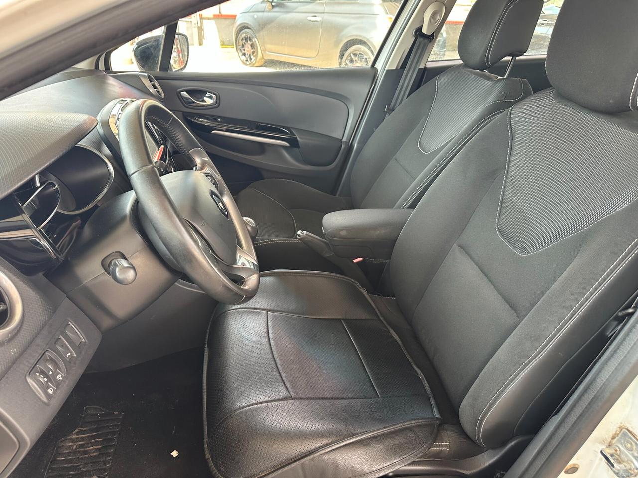 RENAULT*CLIO*1.5DCI*90CV*NAVI*KAMERA*LED*BLUETOOTH*CNC*
