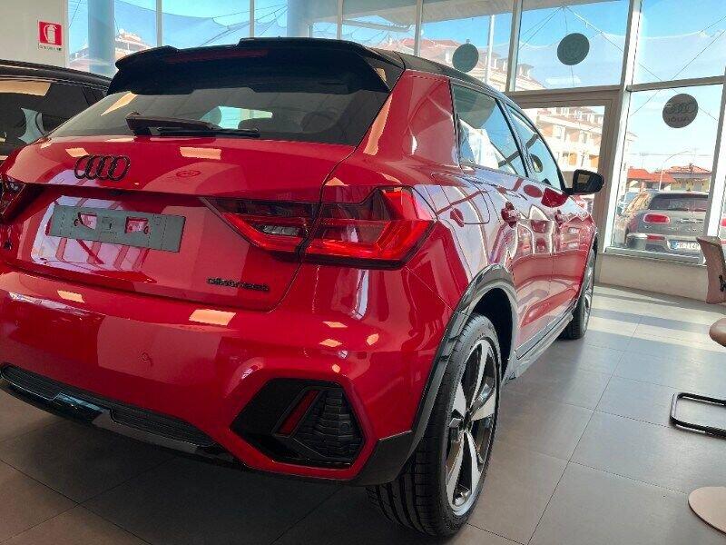 Audi A1 A1 allstreet 30 TFSI S tronic Identity Contrast