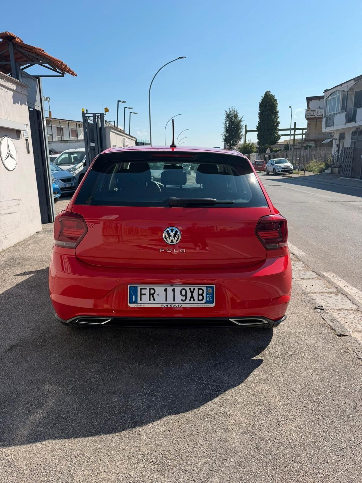 Volkswagen Polo VI 2017 5p 1.0 tsi Highline 95cv dsg