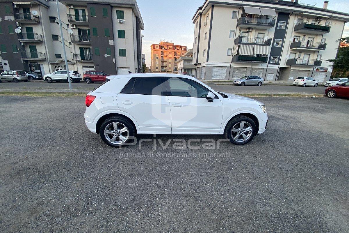 AUDI Q2 35 TFSI S tronic Business Design