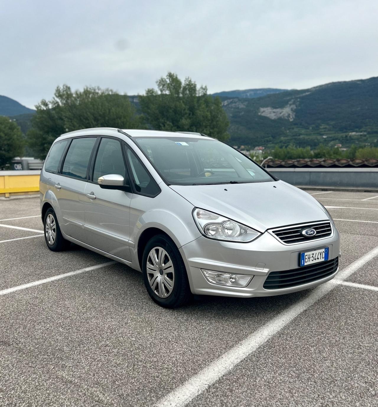 Ford Galaxy 2.0 TDCi Titanium 7 Posti PERFETTA