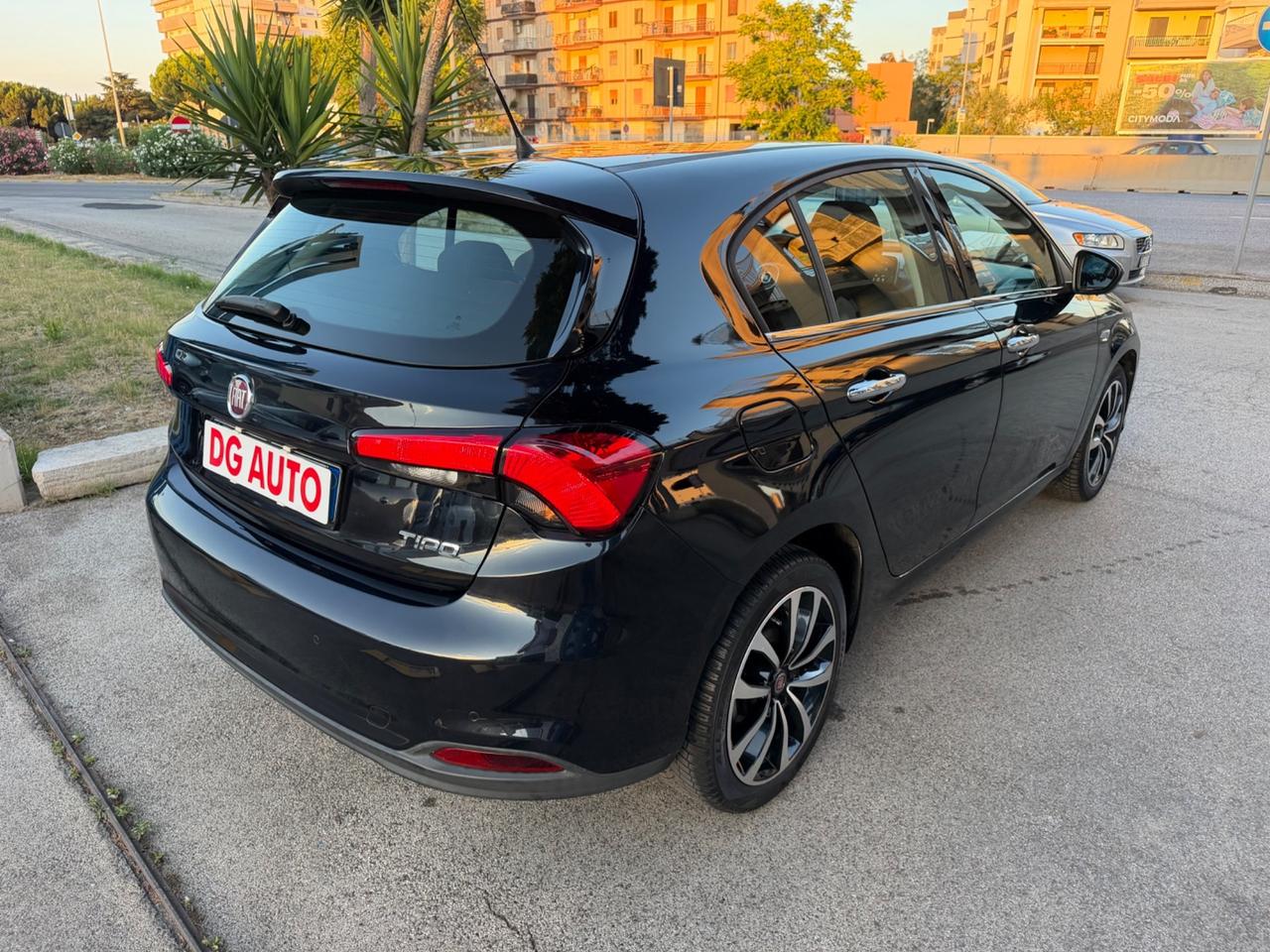Fiat Tipo 1.6 Multijet 120 cv Lounge 2017 97.000 km