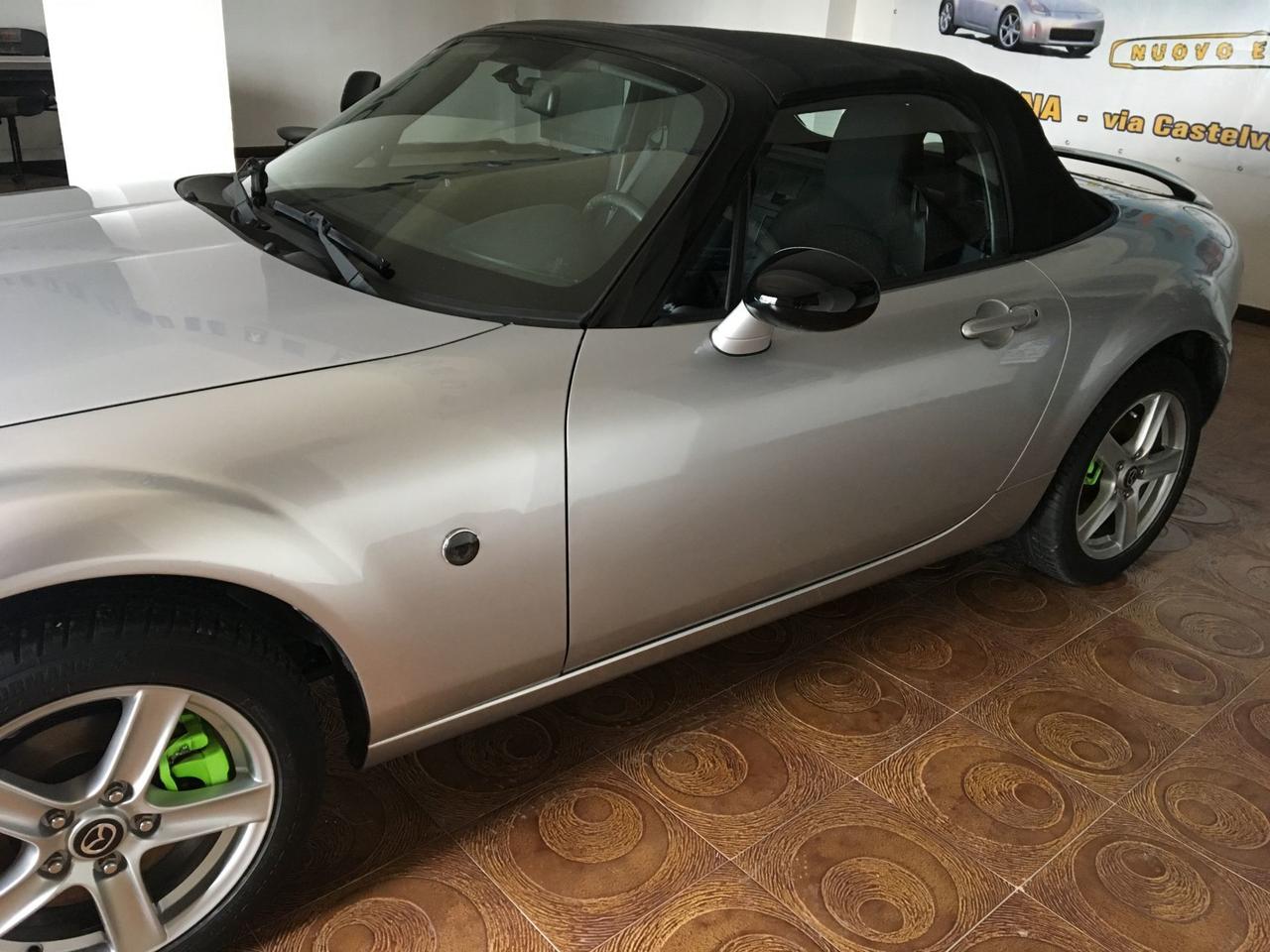 Mazda MX-5 Roadster 1.8L Fire