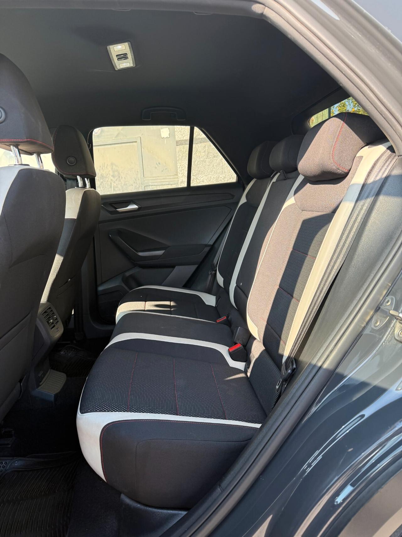 Volkswagen T-Roc 2.0 TDI DPF 150 CV DSG 4 MOTION ADVANCED PLUS