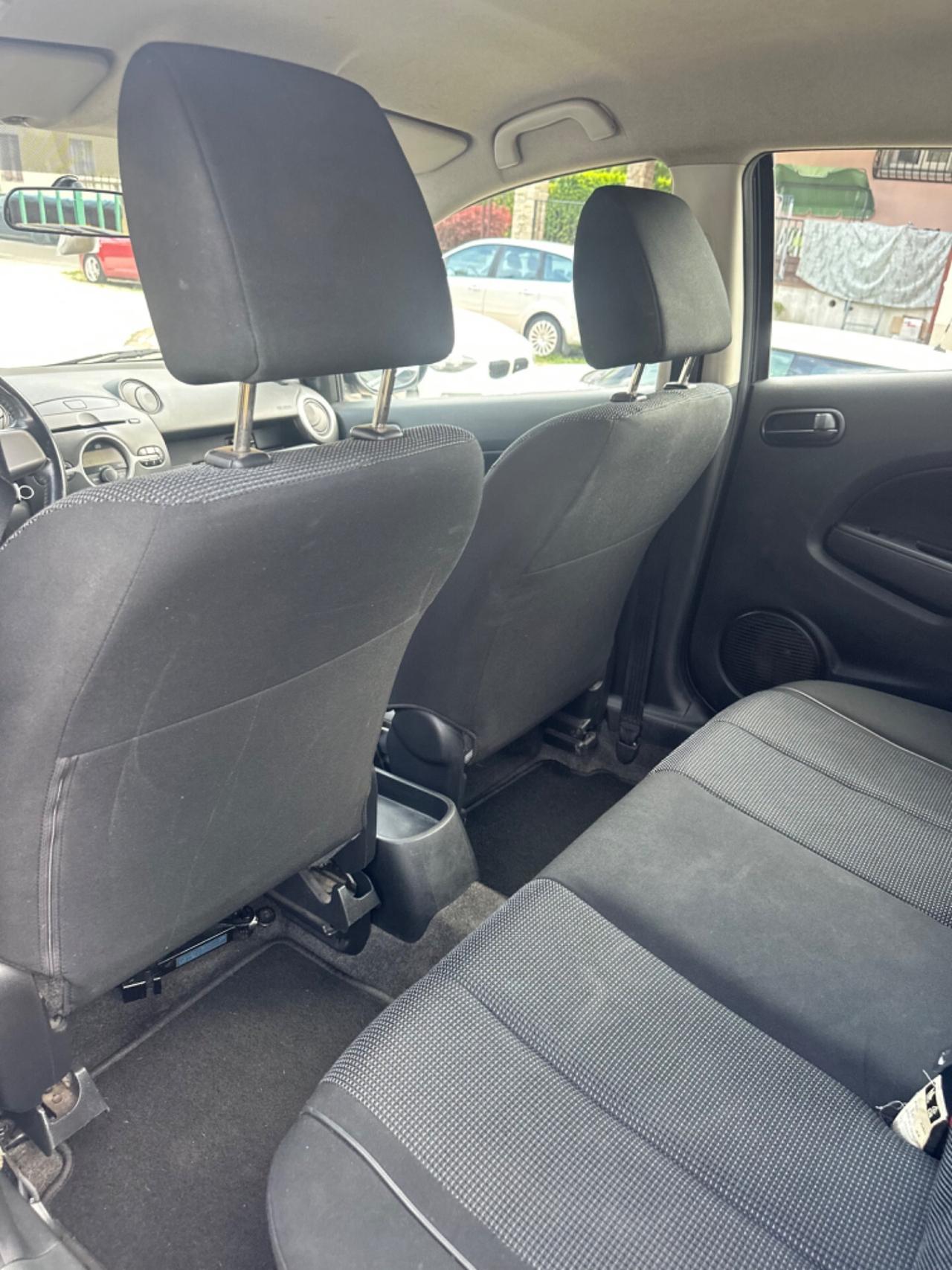 Mazda 2 1.3 16V 75CV 5P PLAY KMCERT NEOPAT UNICOPR