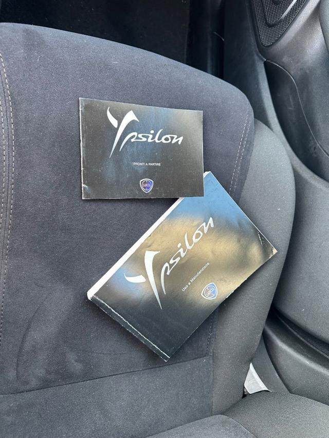 LANCIA Ypsilon 1.2 69 CV 5P GPL Ecochic Gold