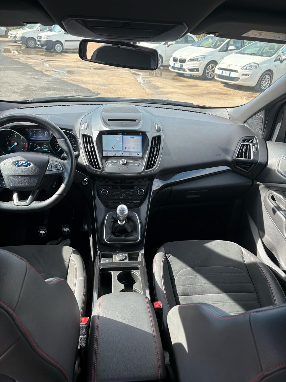 Ford Kuga 2.0 TDCI 120 CV S&S 2WD ST-Line