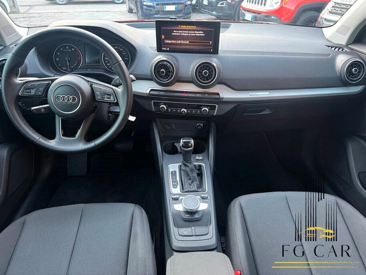 Audi Q2 35 TFSI S tronic Identity Black 11/2022