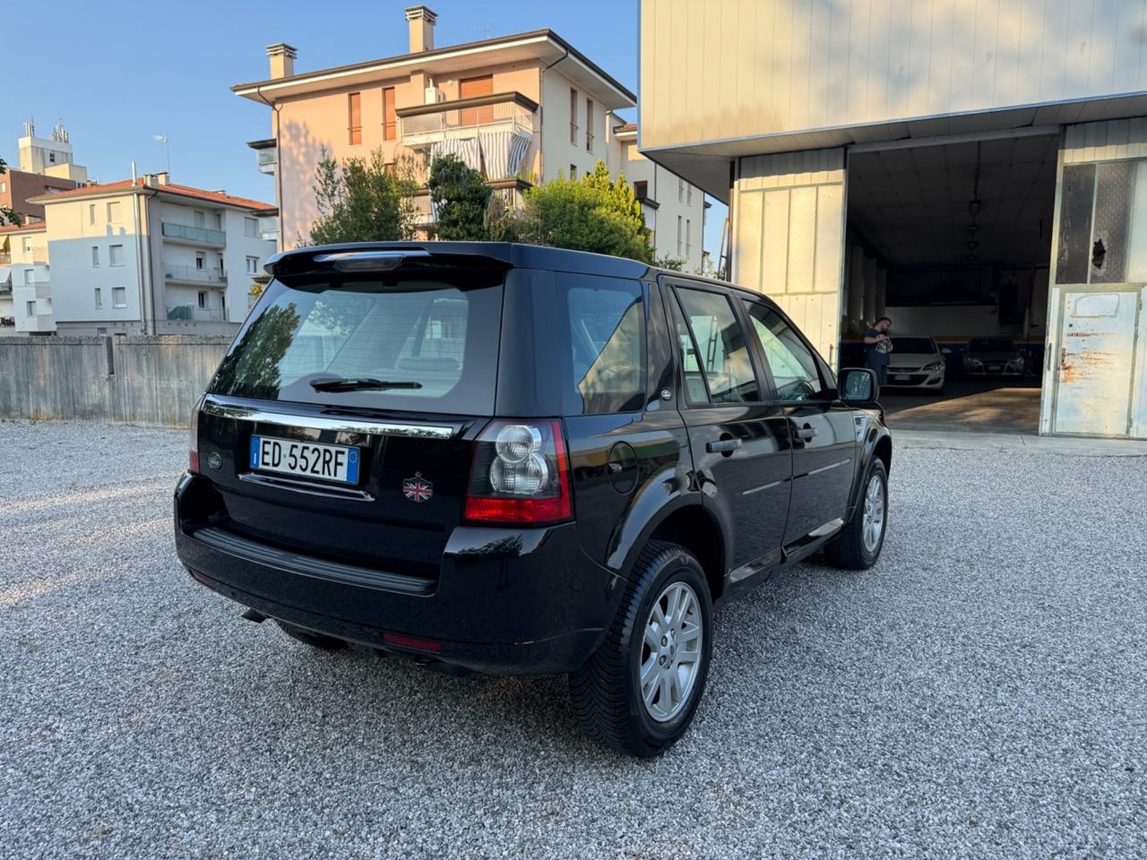 Land Rover Freelander 2.2 SD4 S.W. SE