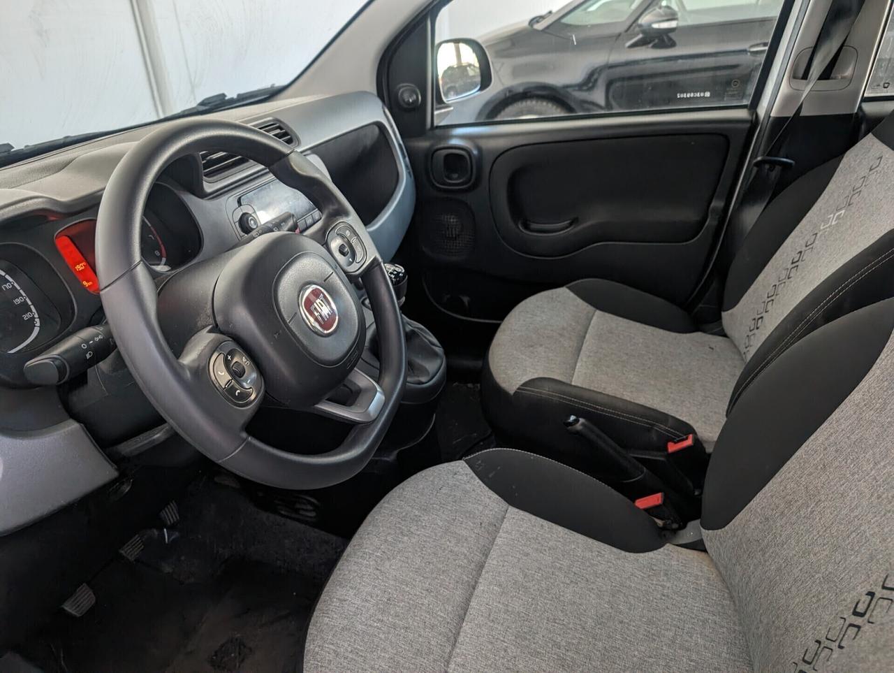 Neopatentati! Fiat Panda 0.9 TwinAir Turbo Natural Power Lounge