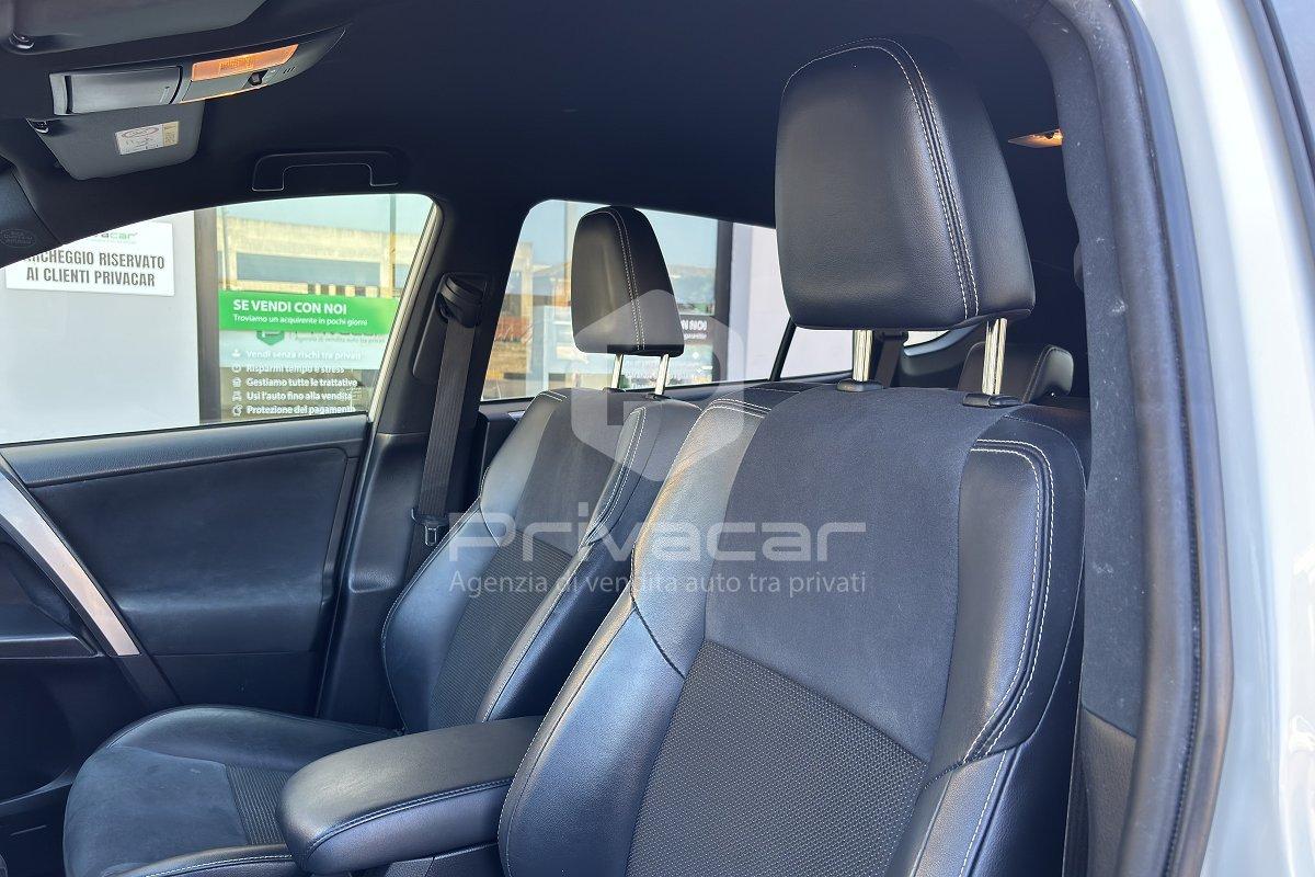 TOYOTA RAV4 2.5 Hybrid 2WD Style