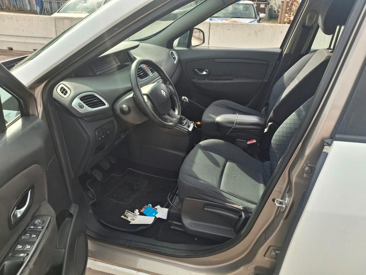 Renault Scenic 1.5 dCi 7 posti MOTORE RIFATTO
