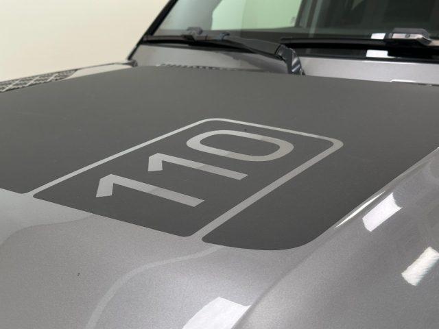 LAND ROVER Defender 110 3.0D I6 250 CV AWD Auto S