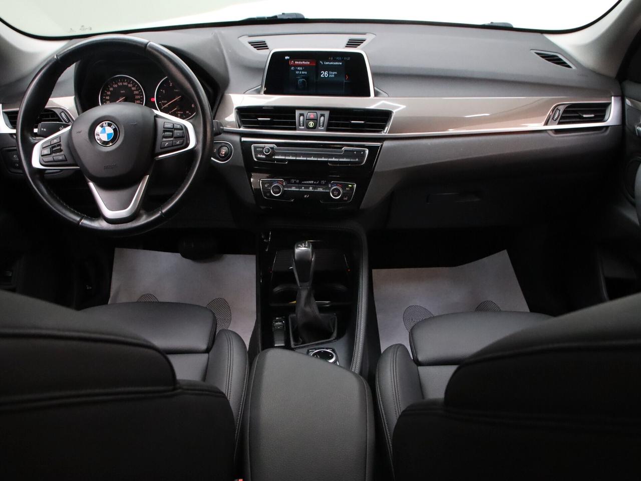 BMW X1 F48 sdrive18d xLine auto
