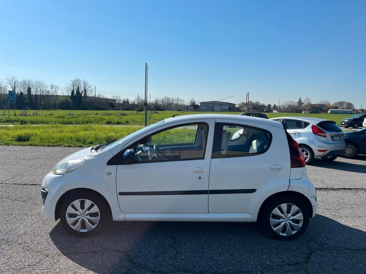 Peugeot 107 1.0 68CV 5p. Superga