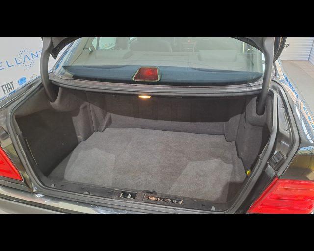 MERCEDES-BENZ E 200 k Elegance